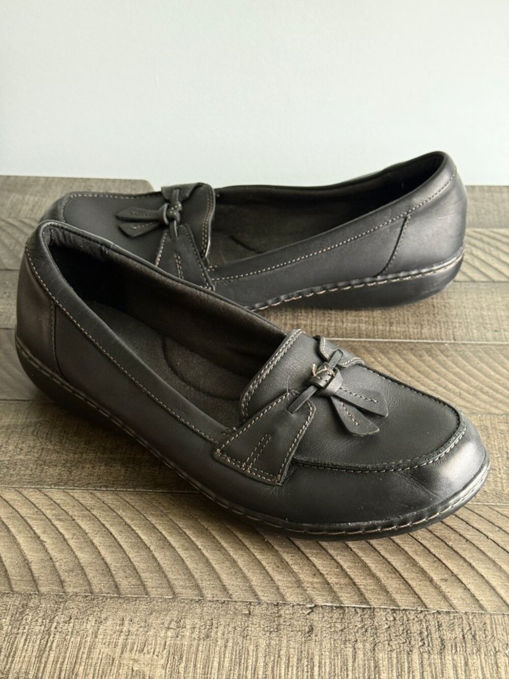 Clarks Ashland Bubble Loafers in Black - Women’s Size 10